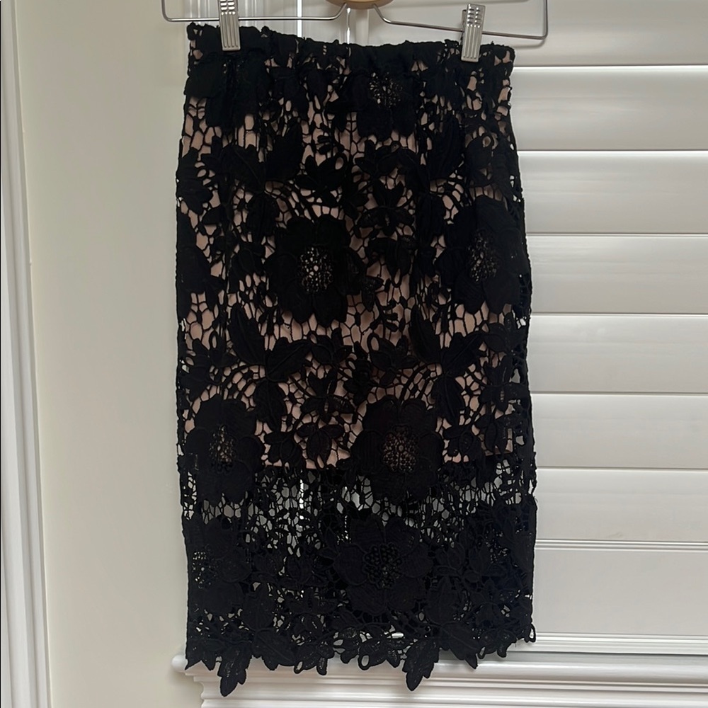 Sans Souci Black Lace Midi Pencil Skirt